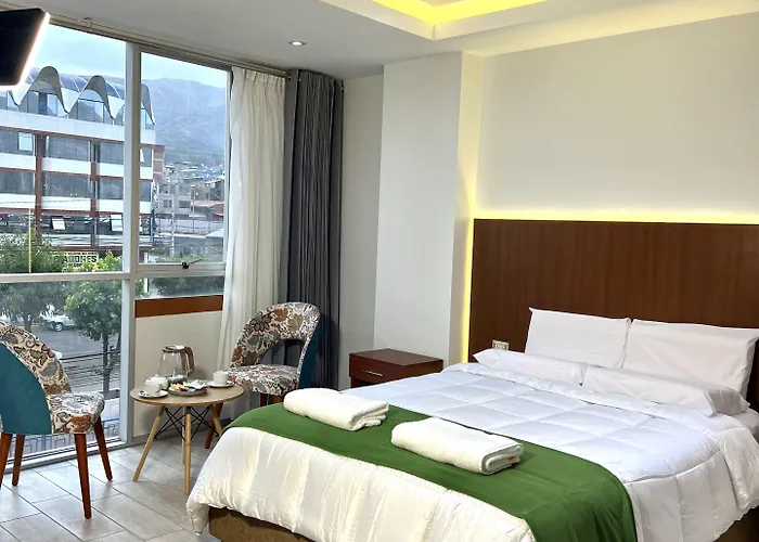 Hotel El Alamo, Ejecutivo Y 4*